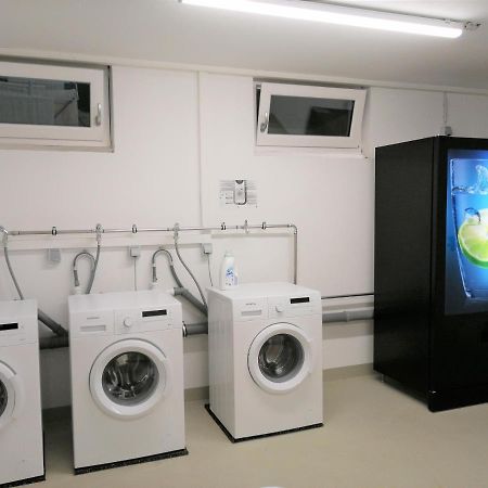 Inhouse - Wohnen Auf Zeit Aparthotel Ingolstadt Bagian luar foto