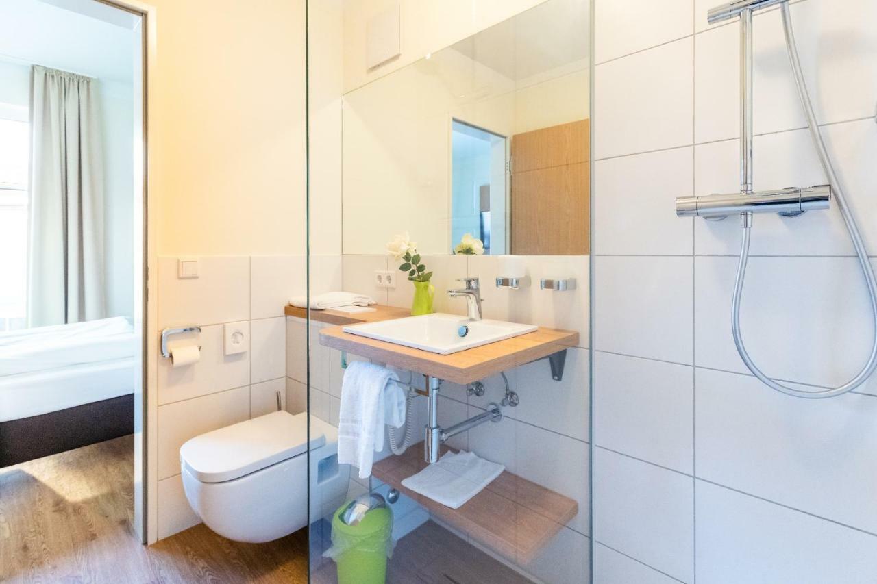 Inhouse - Wohnen Auf Zeit Aparthotel Ingolstadt Bagian luar foto