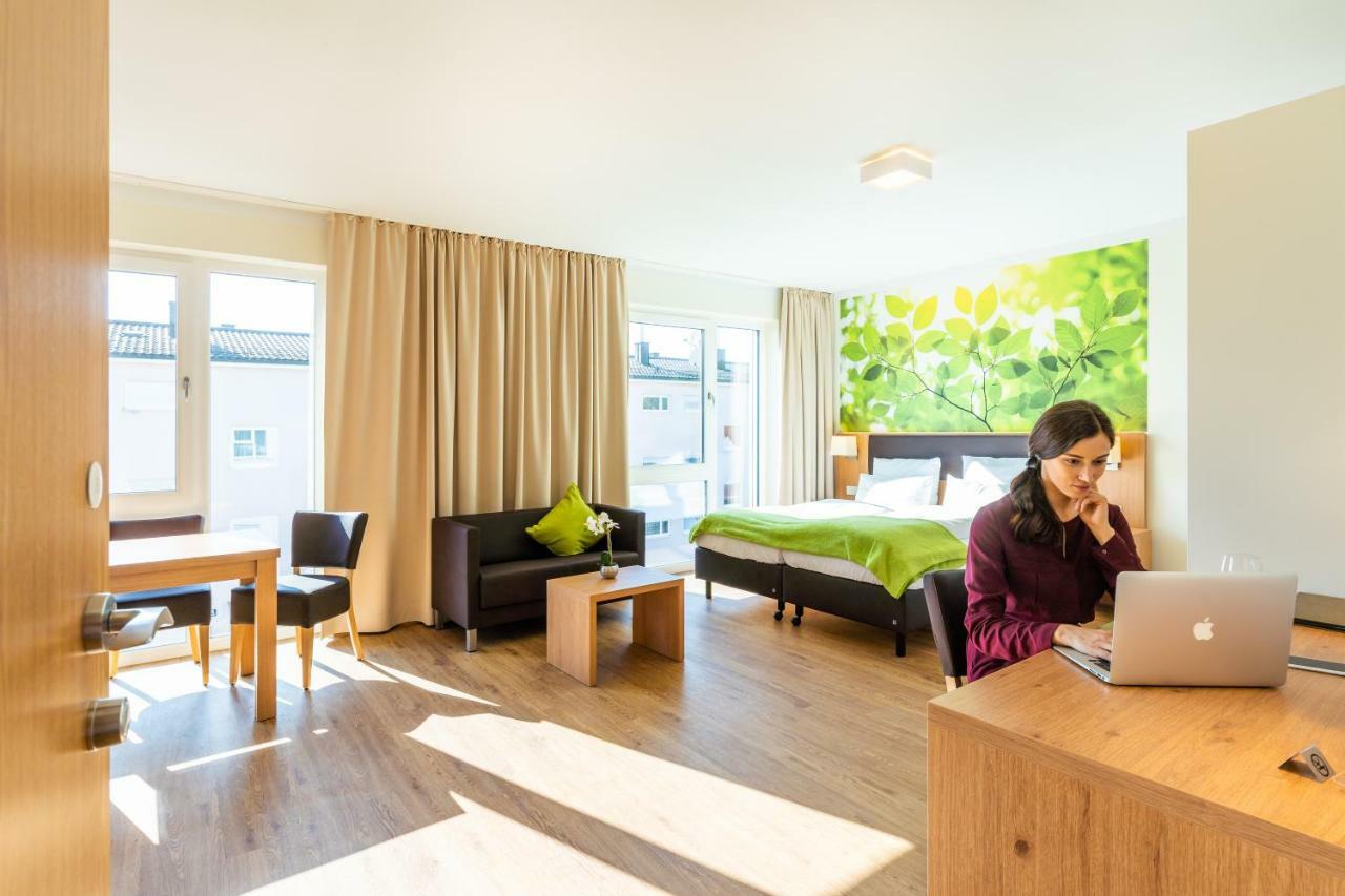 Inhouse - Wohnen Auf Zeit Aparthotel Ingolstadt Bagian luar foto