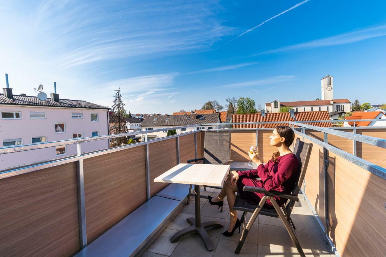 Inhouse - Wohnen Auf Zeit Aparthotel Ingolstadt Bagian luar foto