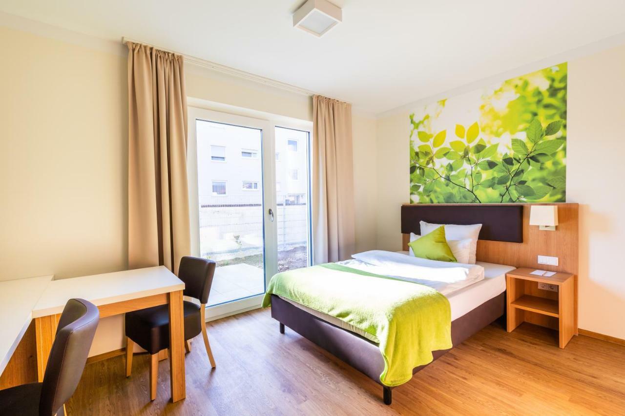 Inhouse - Wohnen Auf Zeit Aparthotel Ingolstadt Bagian luar foto