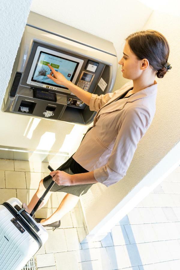 Inhouse - Wohnen Auf Zeit Aparthotel Ingolstadt Bagian luar foto