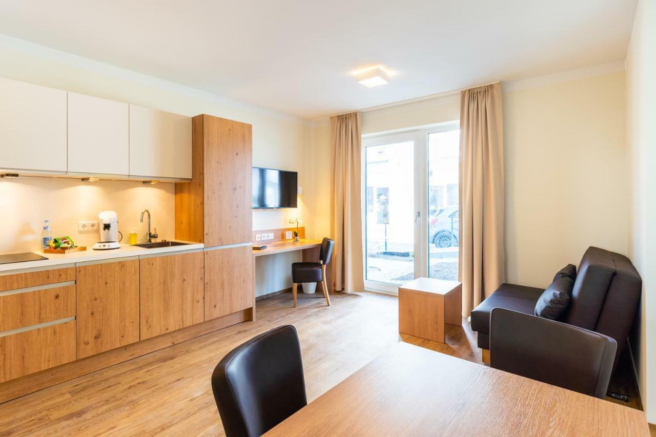 Inhouse - Wohnen Auf Zeit Aparthotel Ingolstadt Bagian luar foto